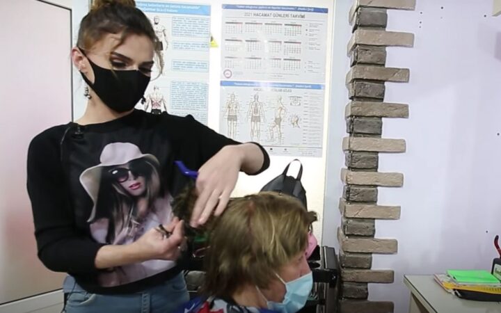 «Мне сказали: вы — проблемные люди». Как трансгендерная женщина нашла любимое дело, несмотря на преследования