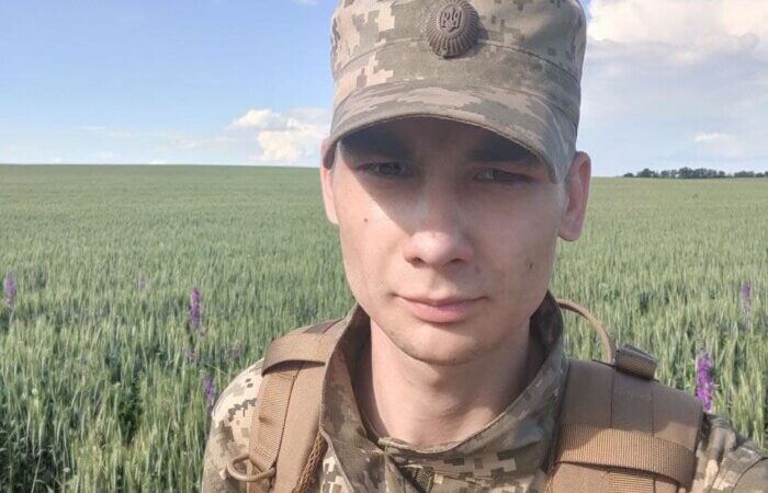 Контрактника ВСУ, которого гомофобы травили во время боевого дежурства, вернули в его часть