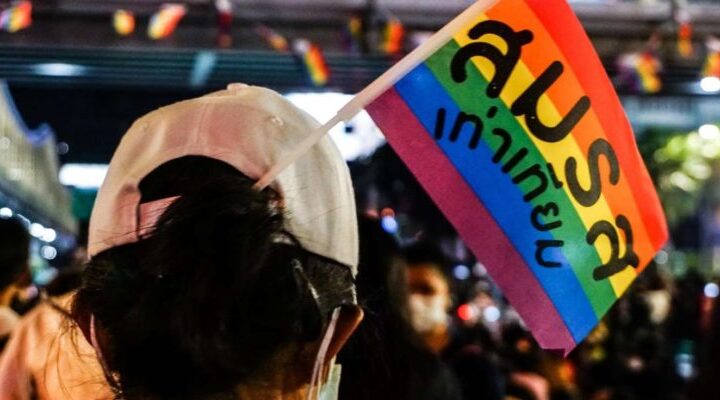 Однополые связи противоестественны — Конституционный суд Таиланда