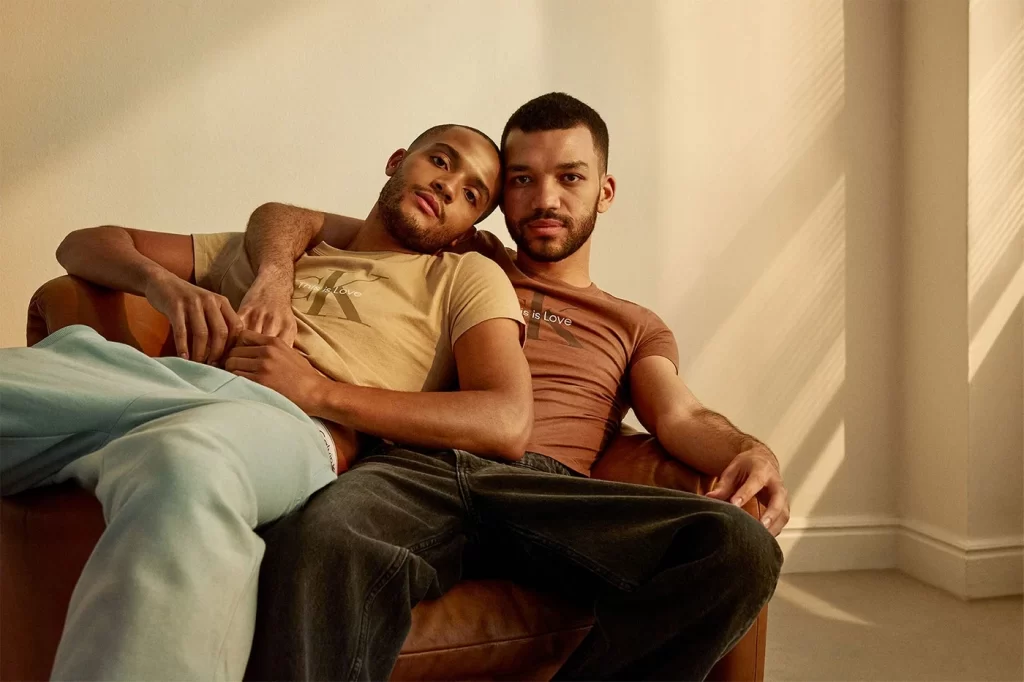 Calvin Klein присвятив рекламну кампанію ЛГБТ-спільноті
