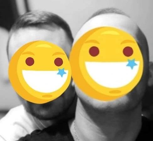 Історія кохання гей пари війскових