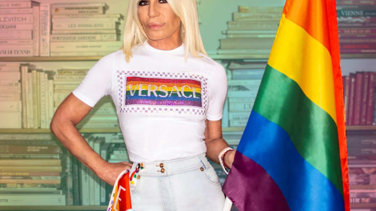Capri Holdings створила фонд The ​​Versace Foundation на підтримку ЛГБТ-спільноти