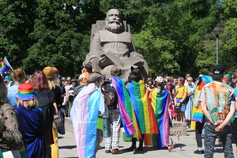 Марш ЛГБТ спільноти зібрав у Тарту, Естонія, понад тисячу учасників
