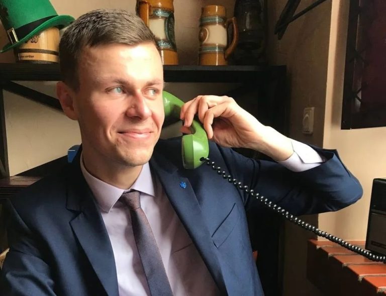 На фронті загинув екоактивіст, учасник ЛГБТ+ спільноти військових України Роман Ткаченко
