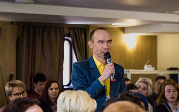 “Хіба ми хочемо жити, як у Москві або в Тегерані”: юрист про легалізацію одностатевих шлюбів