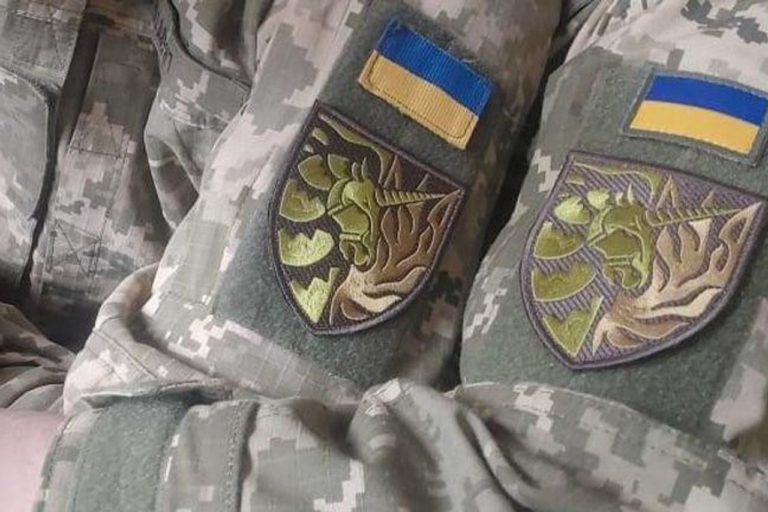 ЛГБТ та війна