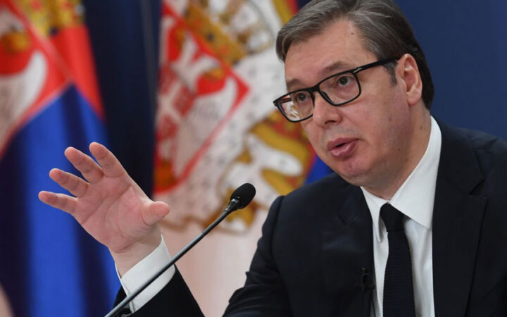 «Мені вони неприємні»: президент Сербії відреагував на скандали навколо майбутнього прайду у Белграді