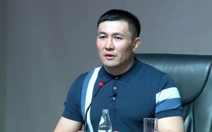 Депутат у Казахстані пропонує ввести тотальну заборону на “гей-пропаганду”