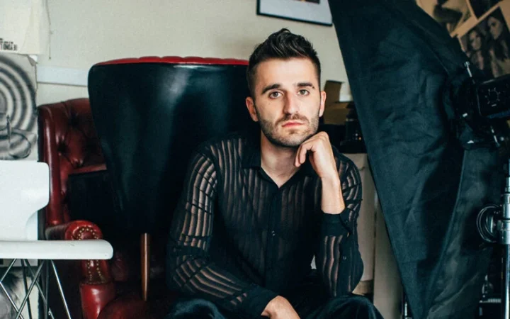 Рівні права — це не поділ тортика! Співак ANDRUX щиро про власний камінг-аут, ЛГБТ+ спільноту та міфи про неї