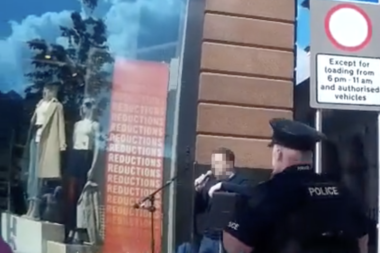 Вуличний проповідник з Белфасту Райан Вільямсон, якому загрожує розслідування “злочину на ґрунті ненависті”, заявив, що його висловлювання про ЛГБТ були “вирвані з контексту
