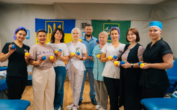 23 серпня ХарківПрайд привітав харків’янок, харків’ян та гостей міста з Днем Харкова та Днем українського прапора