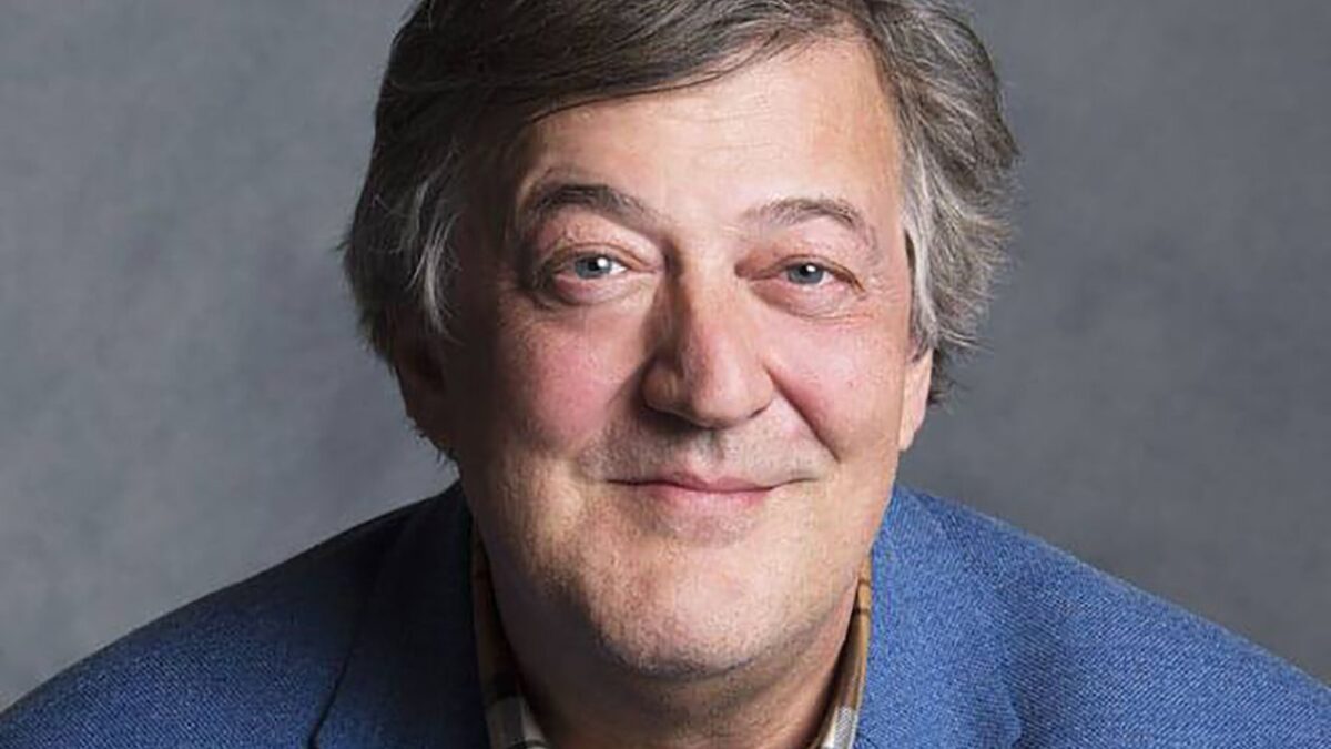Ведучим Саміту перших леді та джентльменів у Києві буде британець Стівен Фрай
