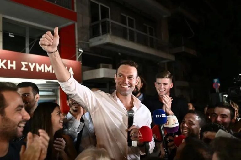 Лідером провідної лівої партії Греції став відкритий гей