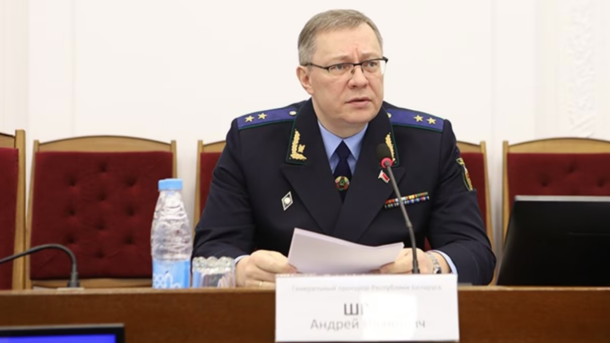 У Білорусі підготували законопроєкт про адміністративну відповідальність за “пропаганду” ЛГБТ+ і чайлдфрі