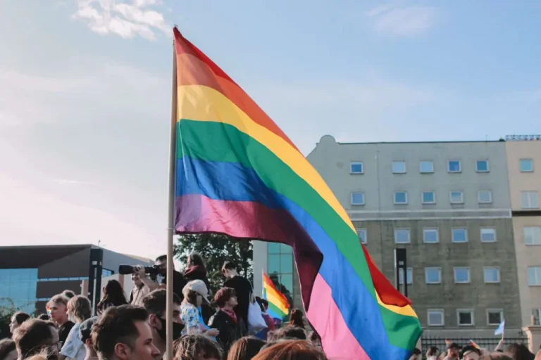 У Польщі в школах найбільш вразливими є учні ЛГБТ+