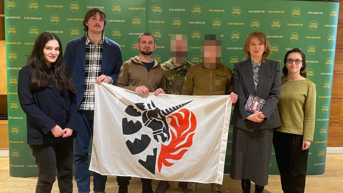 ЛГБТ+ військові провели зустріч з головою партії Слуга Народу аби обговорити законопроєкти 9103 та 5488
