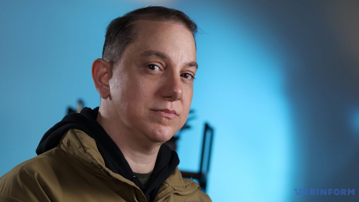 Сержантка ЗСУ Сара Ештон-Сірілло отримала нагороду – Золотий Хрест Головнокомандувача ЗСУ