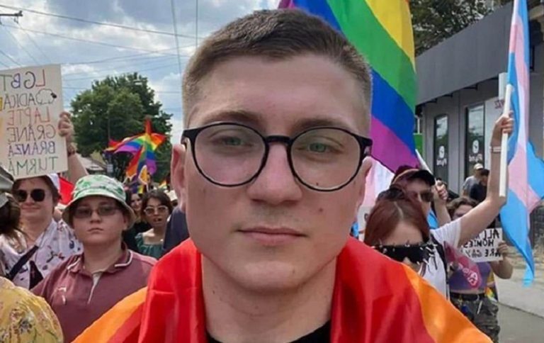 У Молдові оштрафували чоловіка, який погрожував гомосексуальному військовому