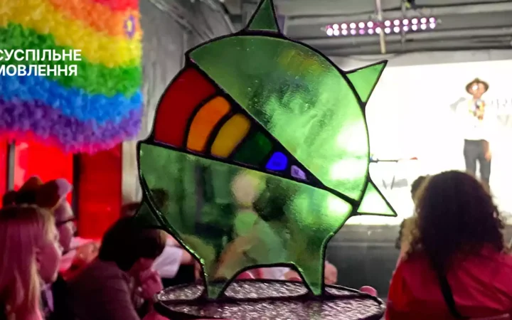 Суспільне отримало нагороду Kyiv Pride Awards