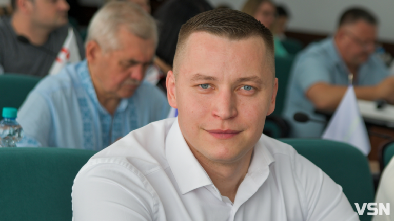 «Наше місто пропагує традиційні сімейні цінності, тут не місце популяризації такої ідеології», – депутат Луцькради Роман Кравчук