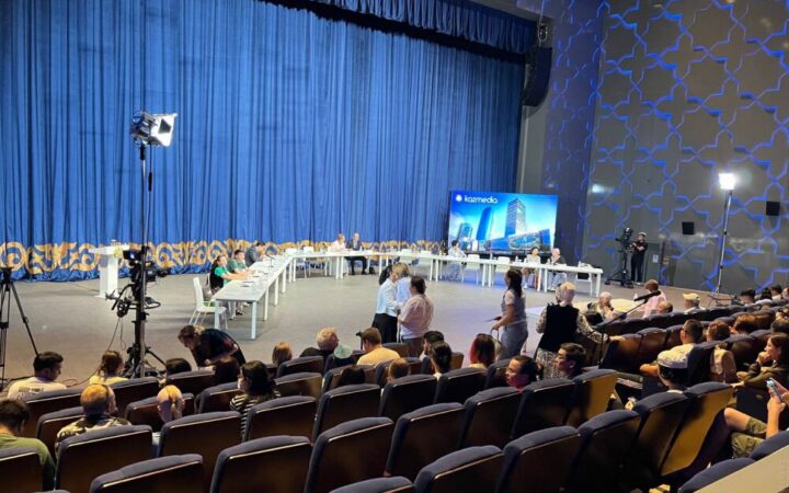 МВС, Мінпросвіти та МОЗ Казахстана підтримали петицію про заборону пропаганди ЛГБТ