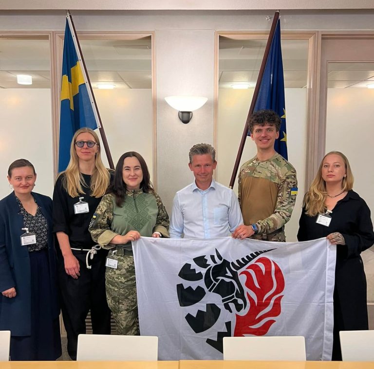 Зустріч в Стокгольмі з Міністром оборони Швеції Полом Йонсоном з Gender Stream, організацією ІНША та Військові ЛГБТ+