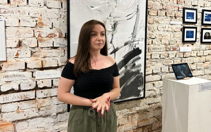 Інститут репутації має працювати: як харківська галерея скасувала виставку через гомофобію та мізогінію митця