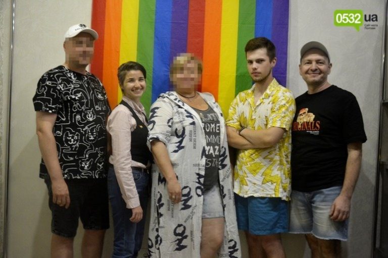 Історії життя, боротьба за визнання і (не) приховування орієнтації: як у Полтаві живуть представники ЛГБТІК+ спільноти