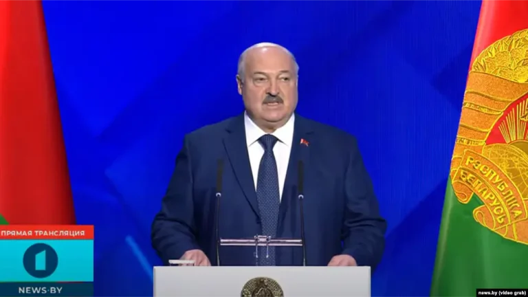 Лукашенко заявляє, що грузинам «нав’язують ЛГБТ»