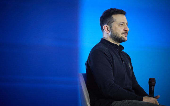 Зеленський відповів, чи підпише закон про цивільні партнерства для різностатевих і одностатевих пар, якщо його ухвалить Рада