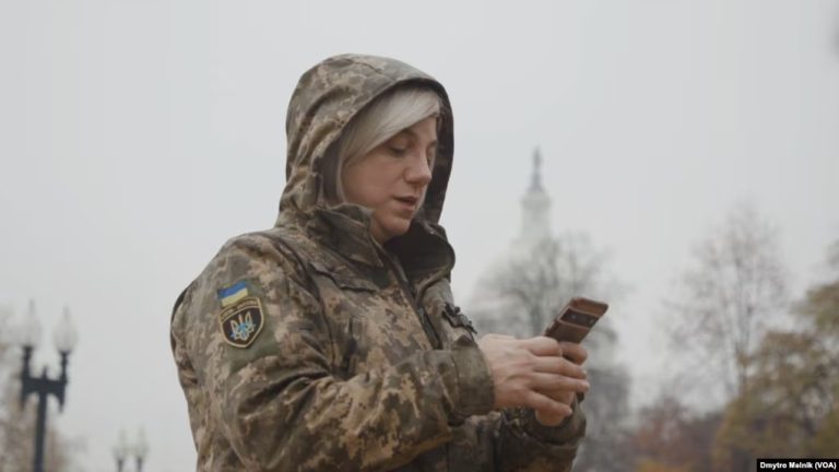 Ким ти не був, якщо ти борешся за свободу, Україна вітає тебе. Американська трансгендерка, журналістка, медикиня – про свій досвід війни