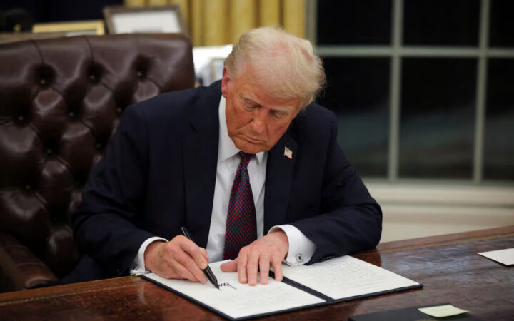 Трансгендерна ув’язнена подала до суду через указ Трампа про обмеження прав ЛГБТ