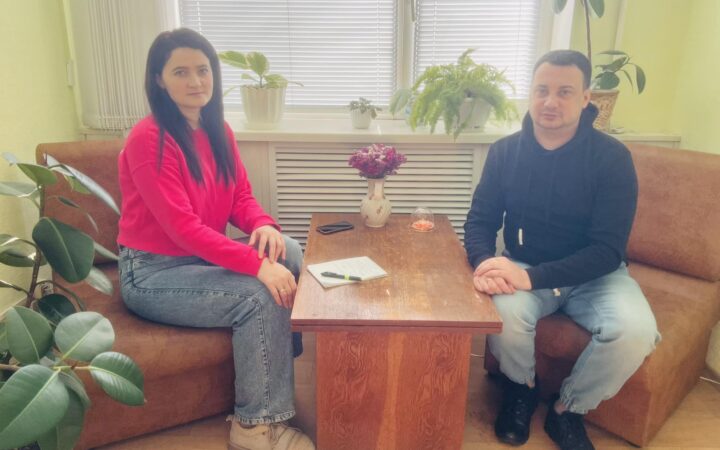 Минулого року 148 ЛГБТІК+ людей успішно закінчили різномантні професійні навчальні курси від ГО «АЛЬЯНС.ГЛОБАЛ»