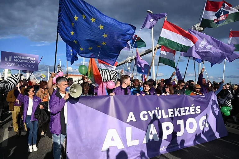 У Будапешті люди знову вийшли на протест через заборону щорічних ЛБГТ-маршів