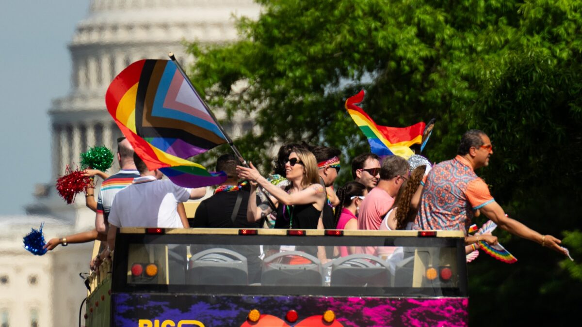 Організатори WorldPride видають попередження для трансгендерних відвідувачів США