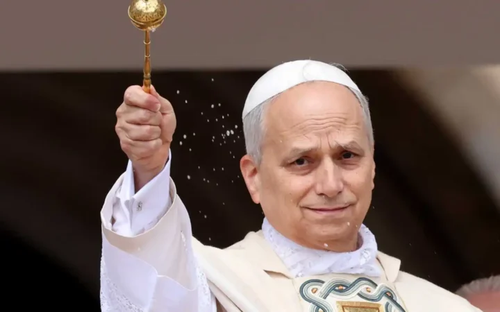 Папа Лев XIV підтверджує свою опозицію до гей-шлюбів, заявляючи, що сім’я – це союз “чоловіка та жінки”