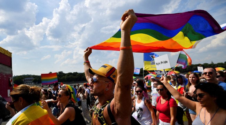 Угорська поліція заборонила прайд у Будапешті, попри позицію мера про законність заходу