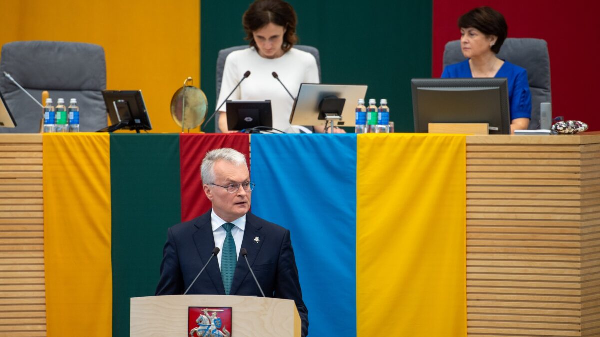 Президент Литви підтримав одностатеве партнерство: «Народ не повинен топтати пороги судів, щоби захистити свої права»