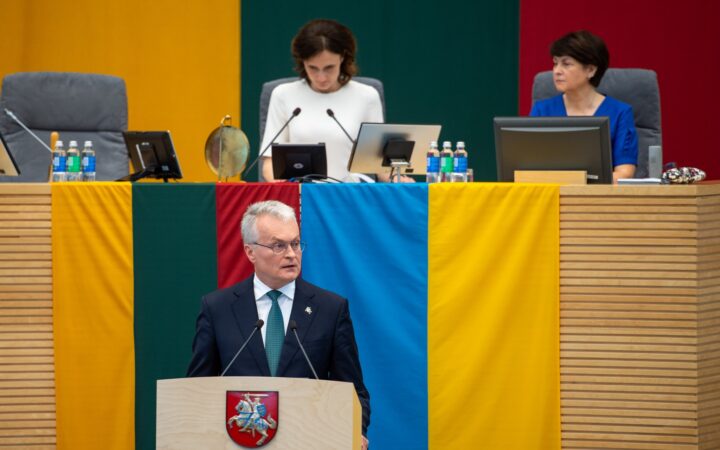 Президент Литви підтримав одностатеве партнерство: «Народ не повинен топтати пороги судів, щоби захистити свої права»