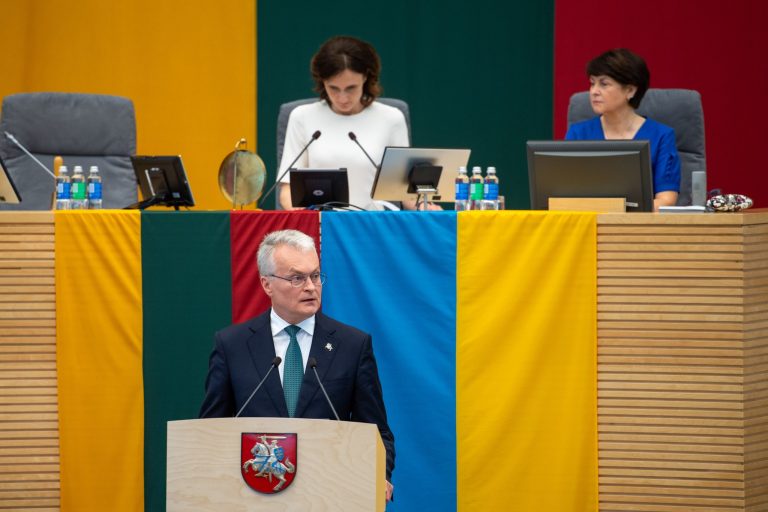 Президент Литви підтримав одностатеве партнерство: «Народ не повинен топтати пороги судів, щоби захистити свої права»