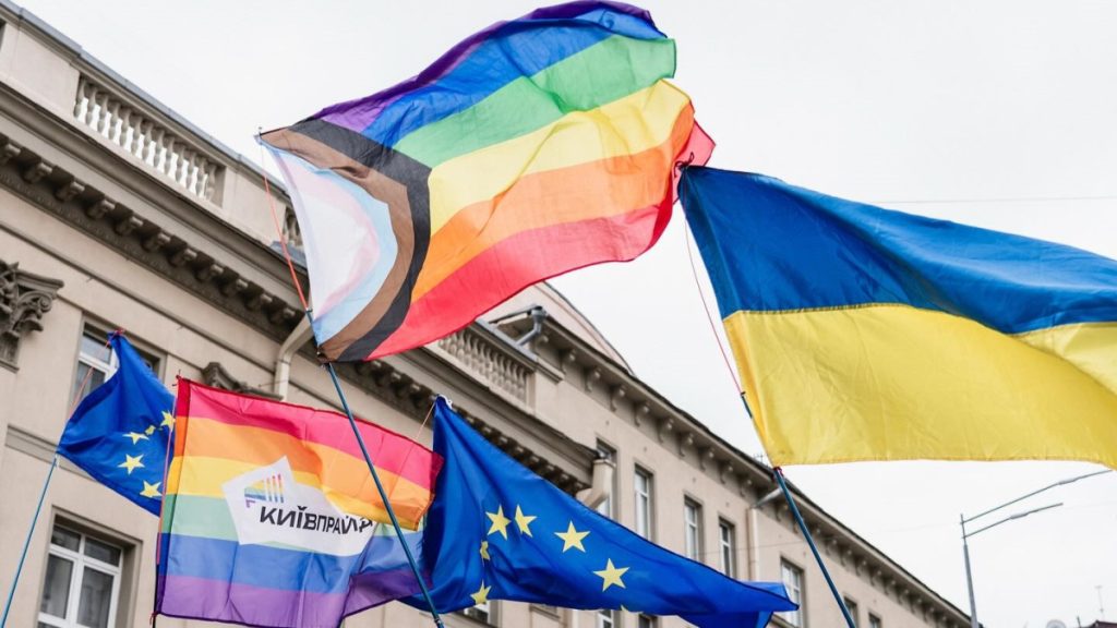Це символ боротьби за права людини і рівність. Анна Шаригіна про веселковий прапор