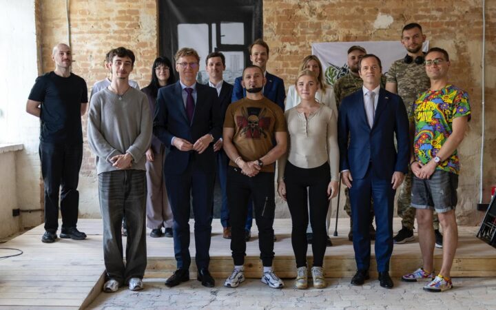Посольство Нідерландів у ветеранському ЛҐБТІК+ габі: коли підтримка стає видимою