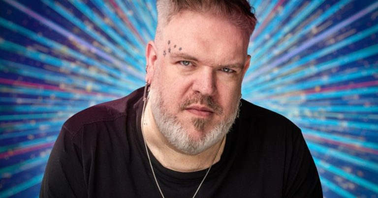 Гей-актор з «Гри престолів» Крістіан Нейрн танцюватиме у Strictly Come Dancing 2025
