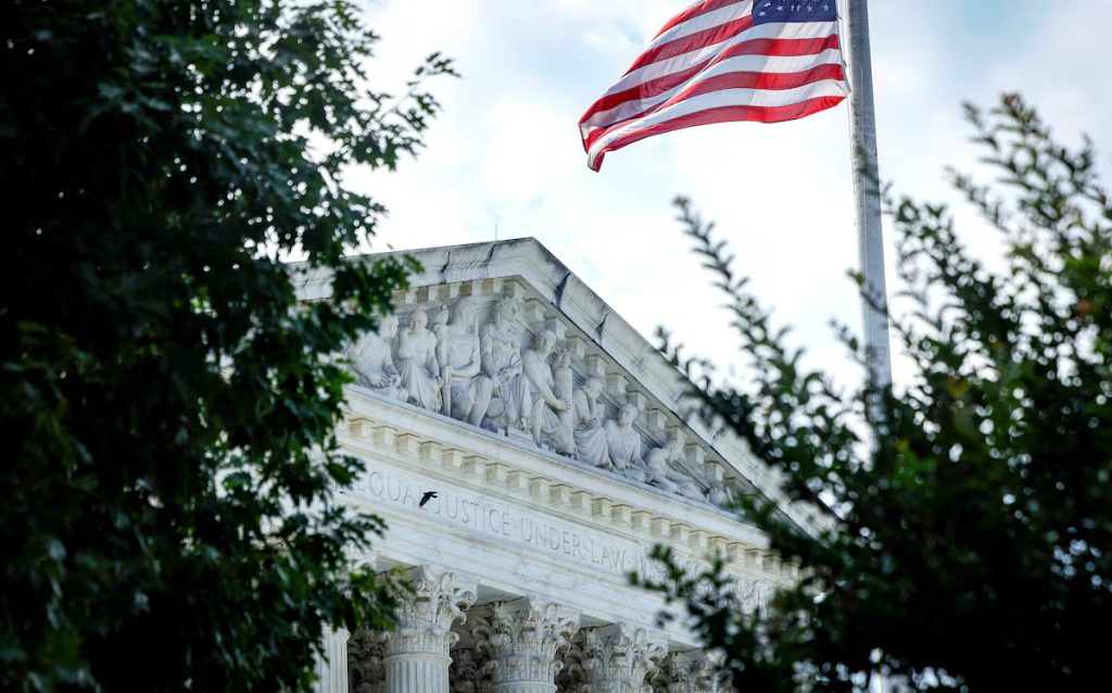 Верховний суд США висловив сумнів щодо заборони «конверсійної терапії» для ЛГБТ+ підлітків у Колорадо